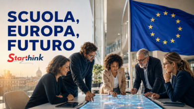 Professionisti al lavoro su un progetto educativo europeo, con bandiera dell’Unione europea e scritta “Scuola, Europa, Futuro”